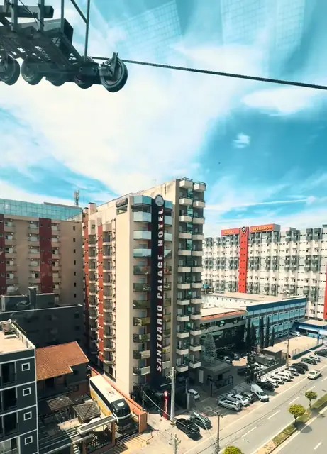 Vista da cidade a partir do bondinho em Aparecida